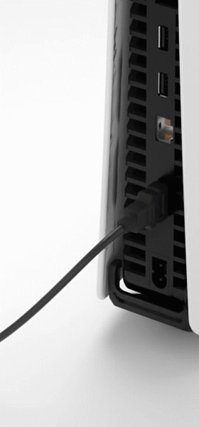 狭い場所でもスッキリ接続