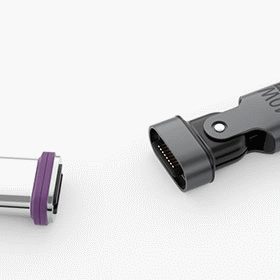 マグネット吸着で即座に接続