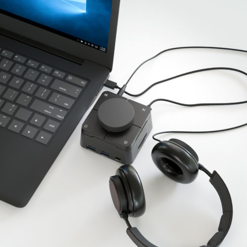 【音声】4極オーディオジャック搭載